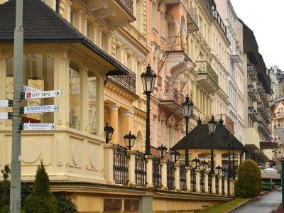 Krivan Hotel Karlovy Vary Esterno foto